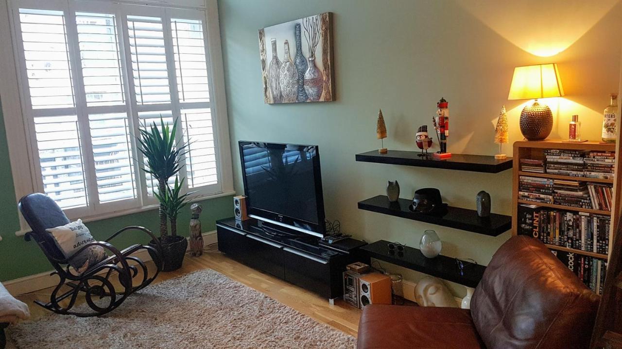 Castell Haven Studio Apartment Cardiff Luaran gambar