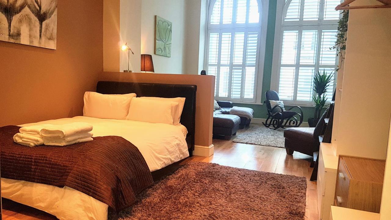 Castell Haven Studio Apartment Cardiff Luaran gambar